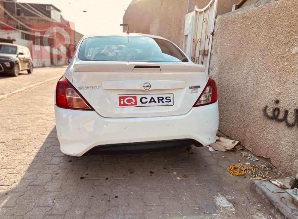 نيسان صني